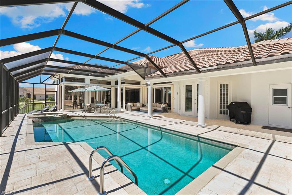800 Arcadia CT