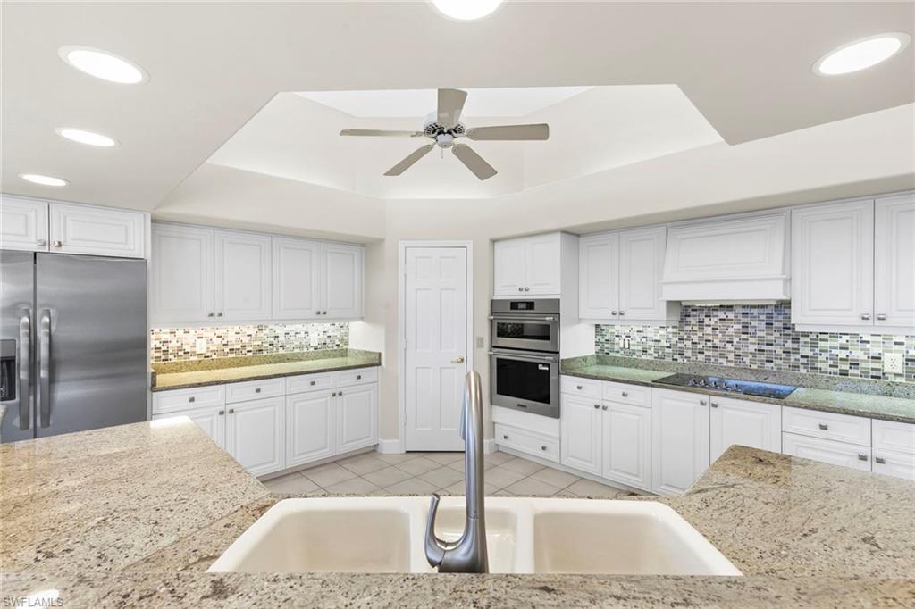 800 Arcadia CT