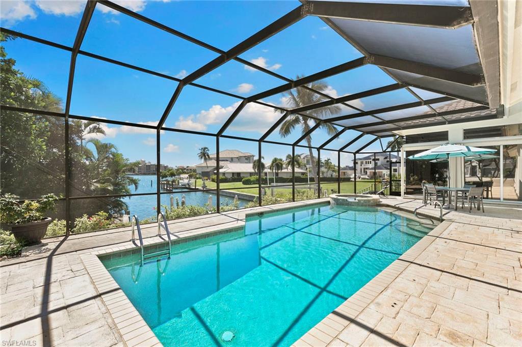 800 Arcadia CT
