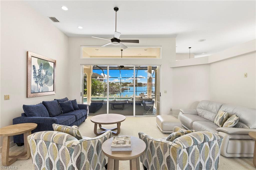 800 Arcadia CT