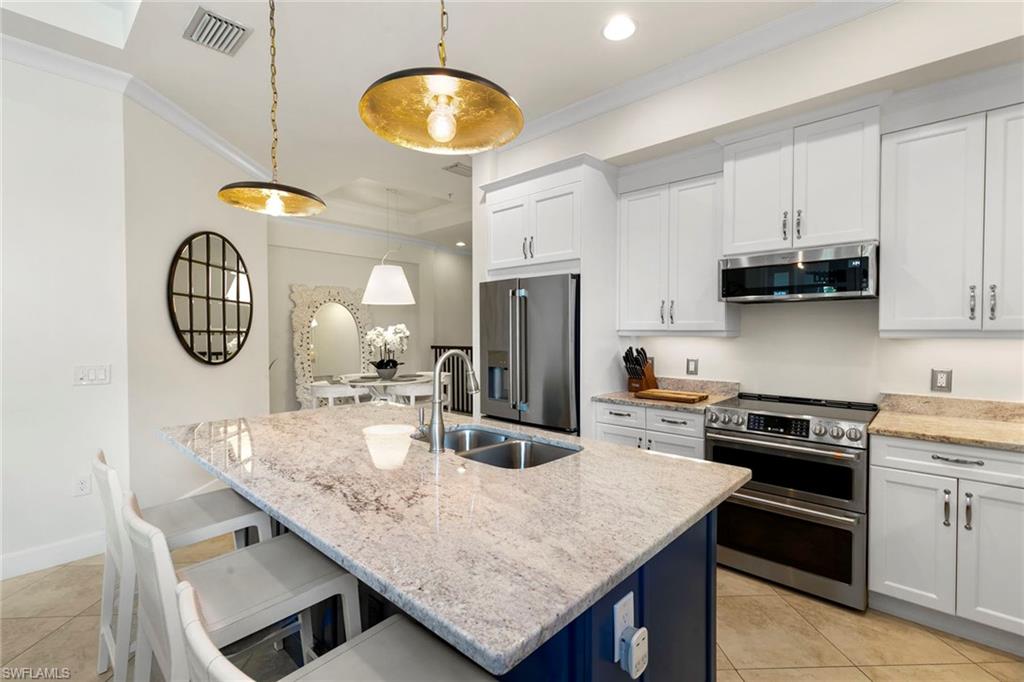 6565 Dominica DR # 201