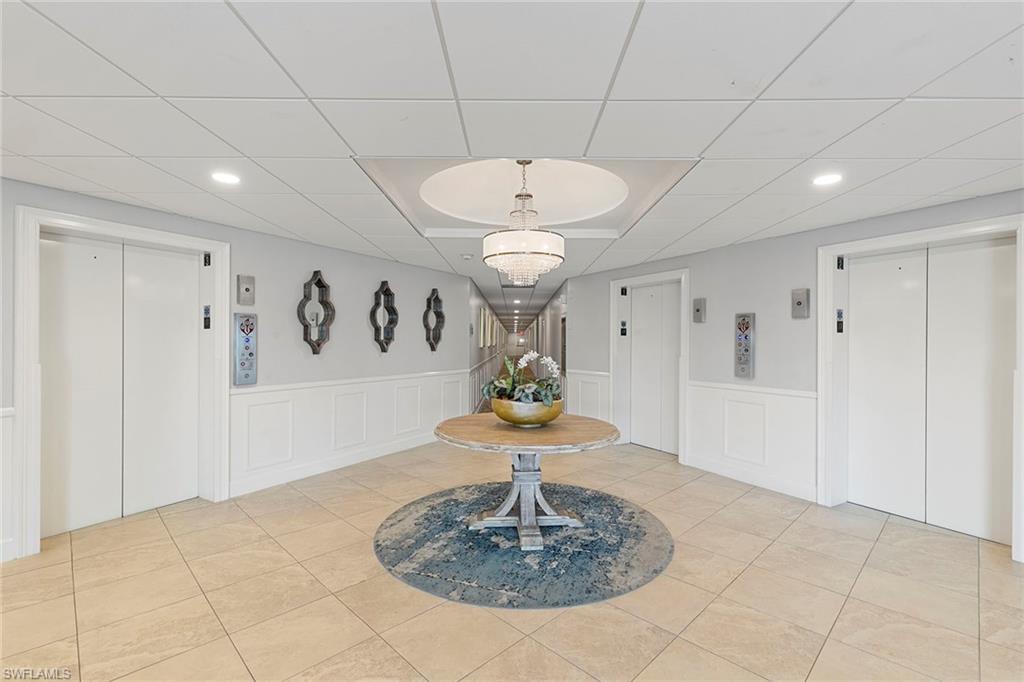 240 Seaview CT # 203