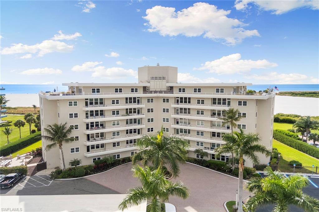 240 Seaview CT # 203