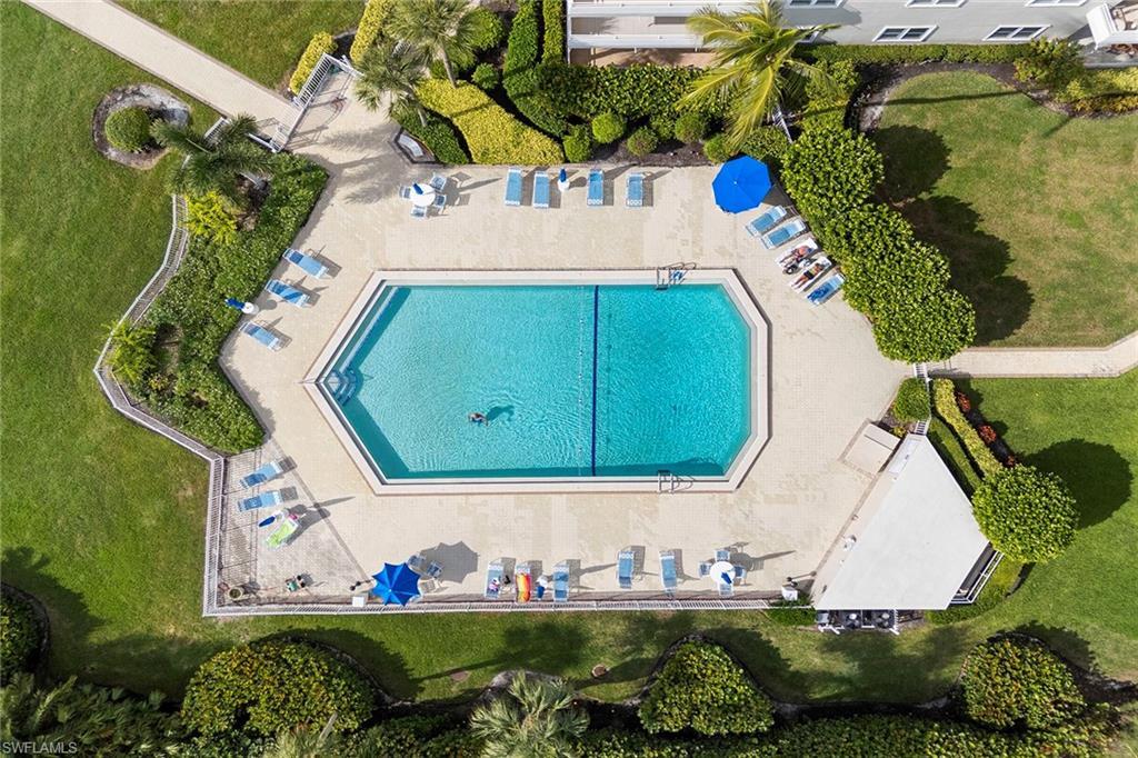 240 Seaview CT # 203