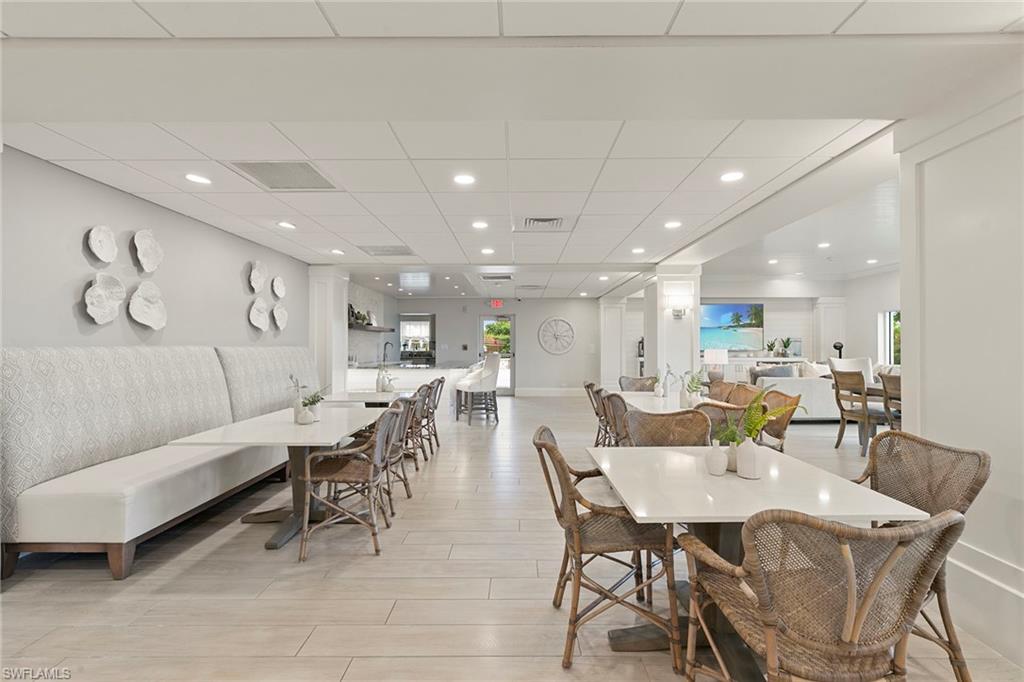 240 Seaview CT # 203