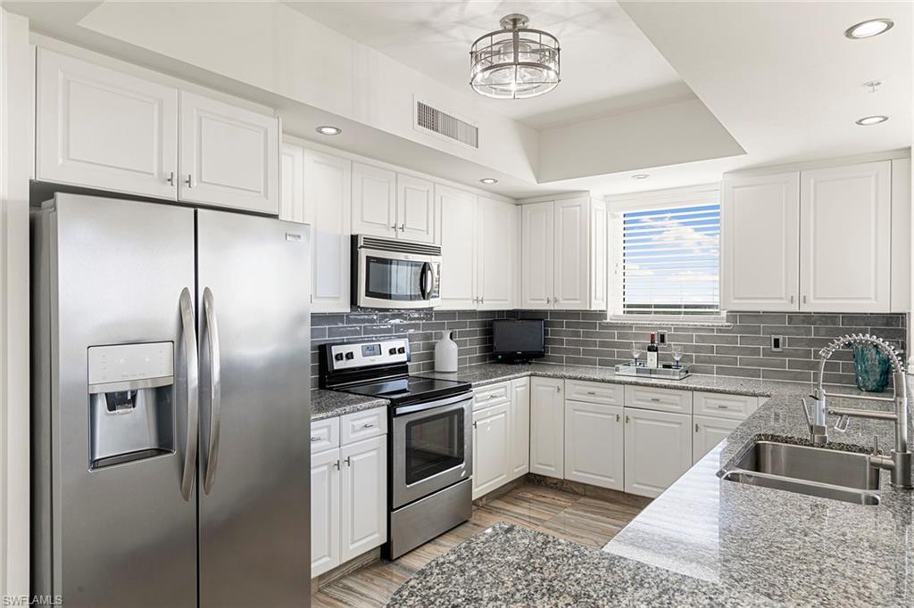 1065 Borghese LN # 701