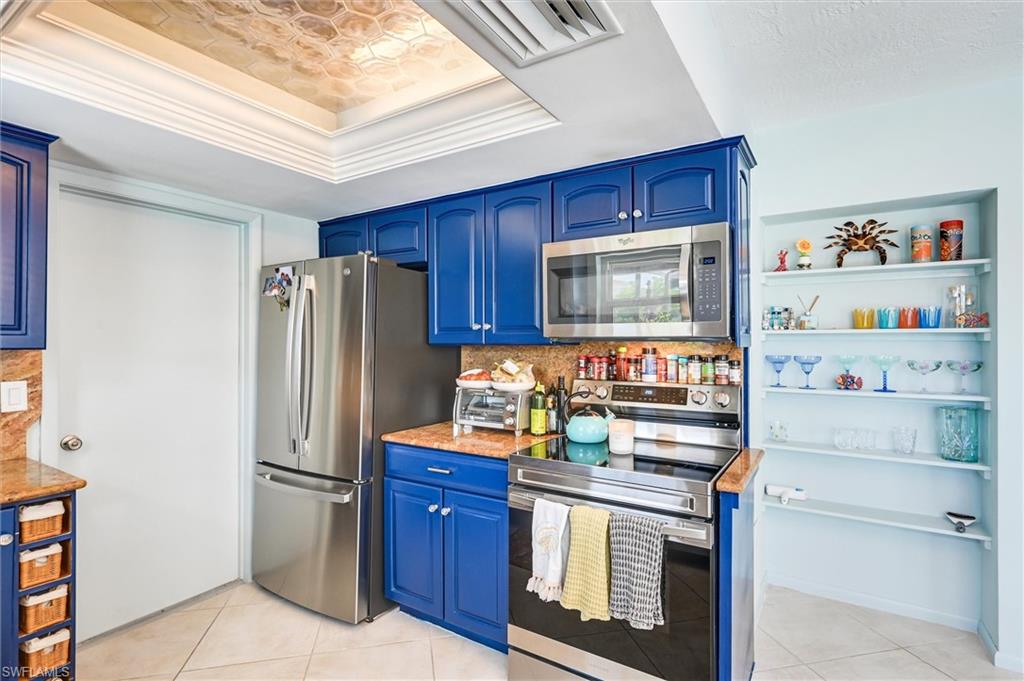 1170 Martinique CT