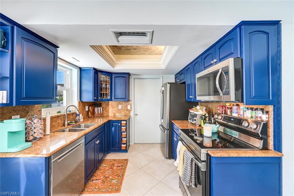 1170 Martinique CT