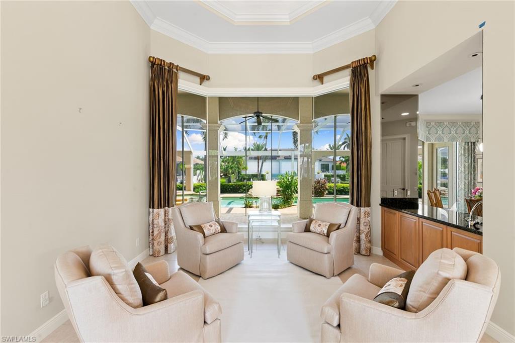 1578 Heights CT
