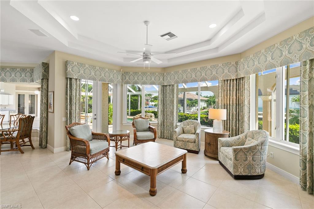 1578 Heights CT