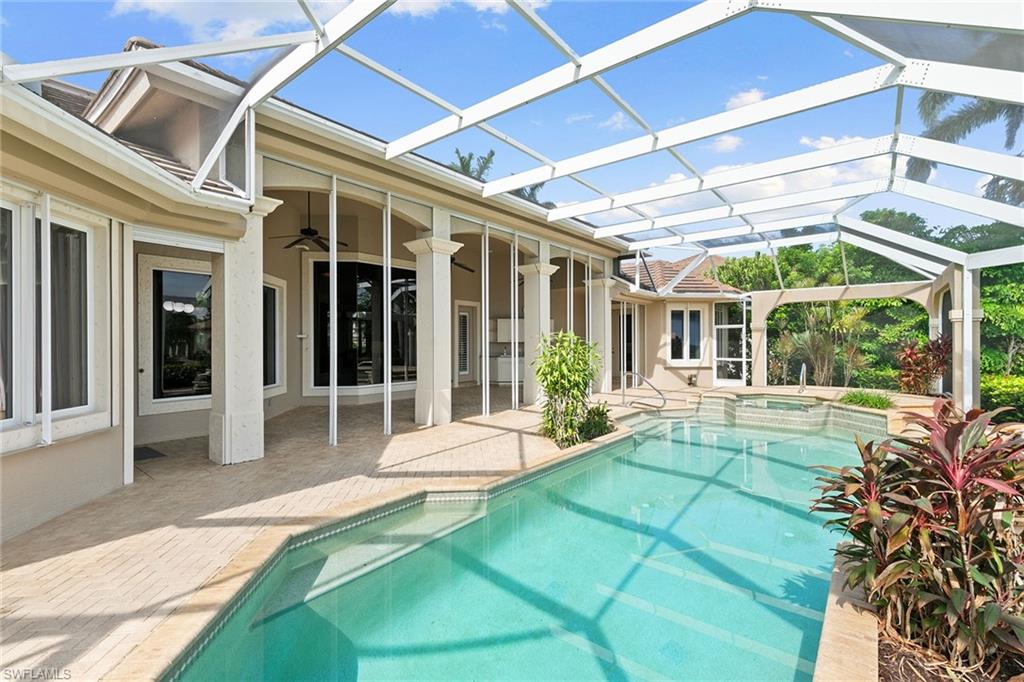 1578 Heights CT