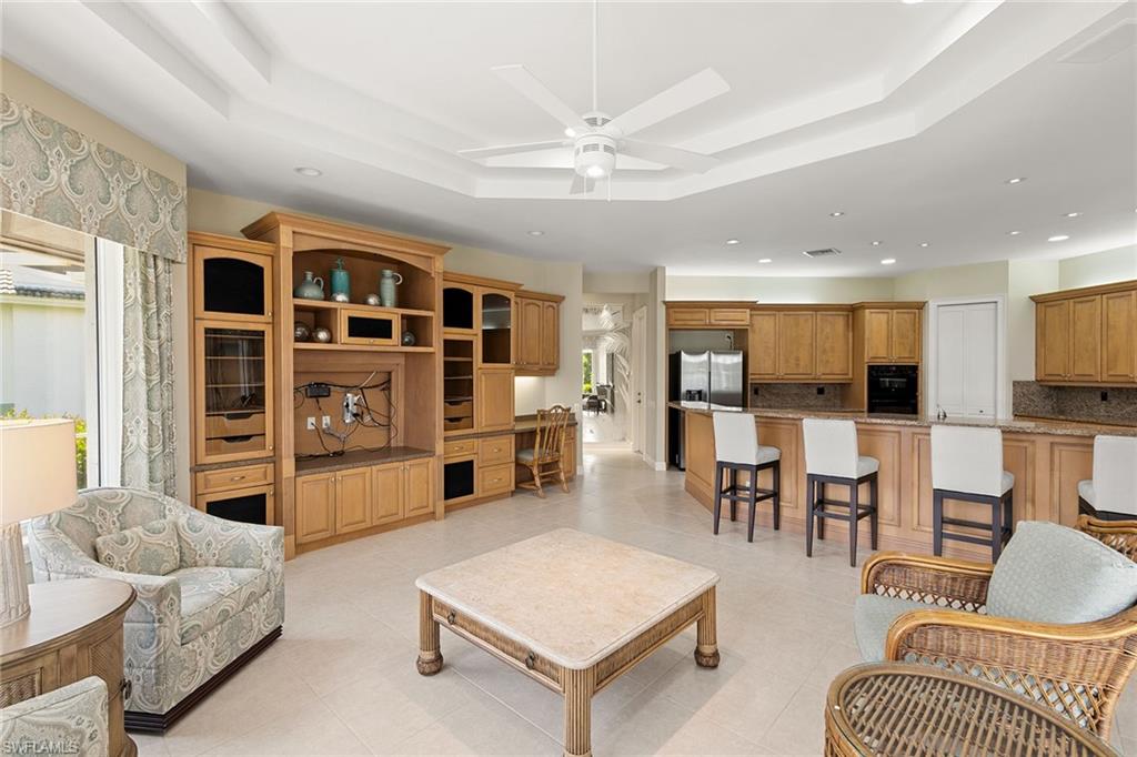 1578 Heights CT