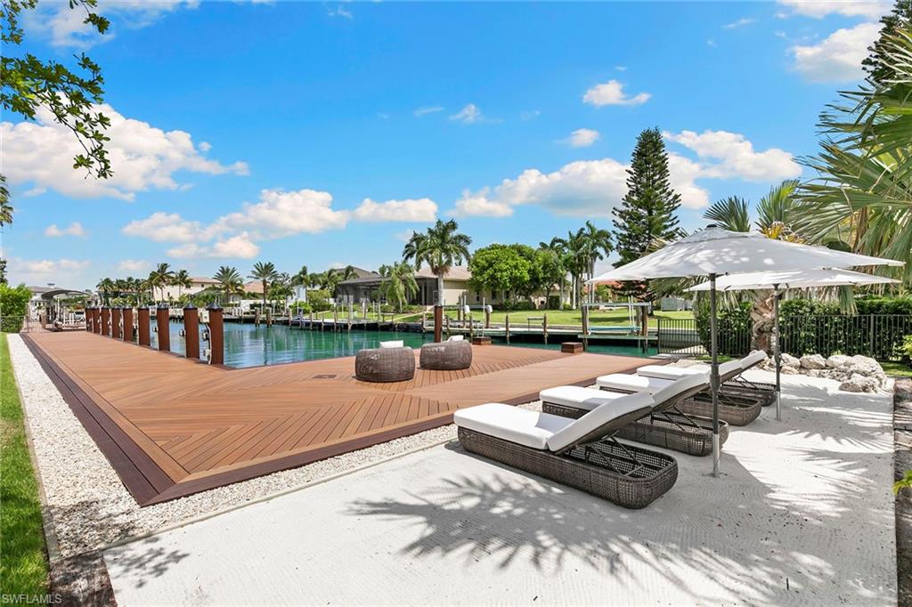 1598 Heights CT