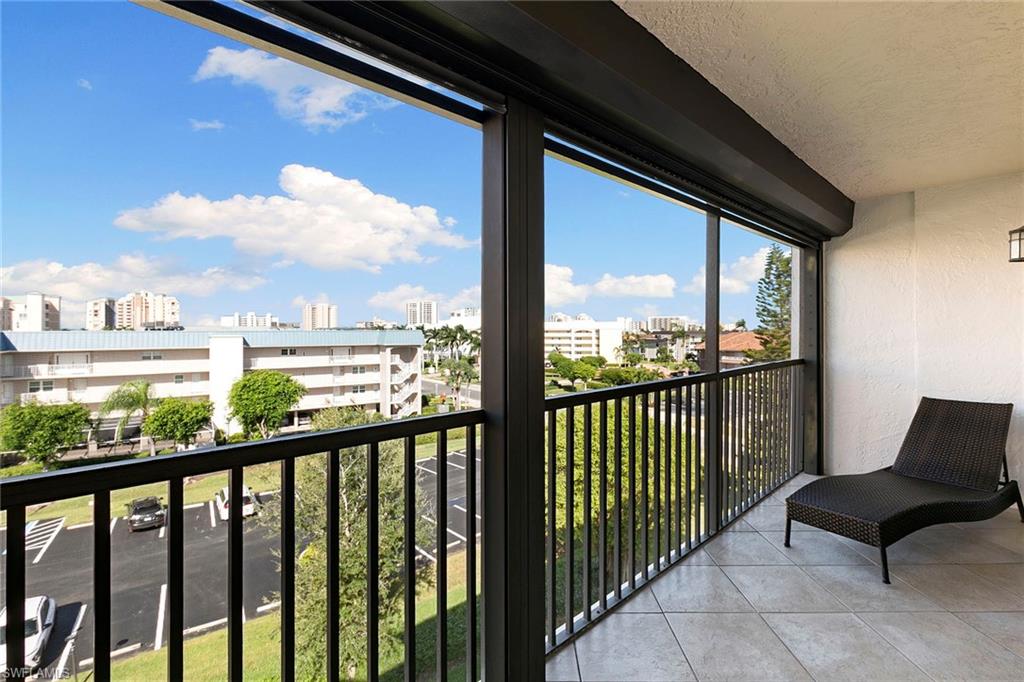 1041 Collier BLVD 405