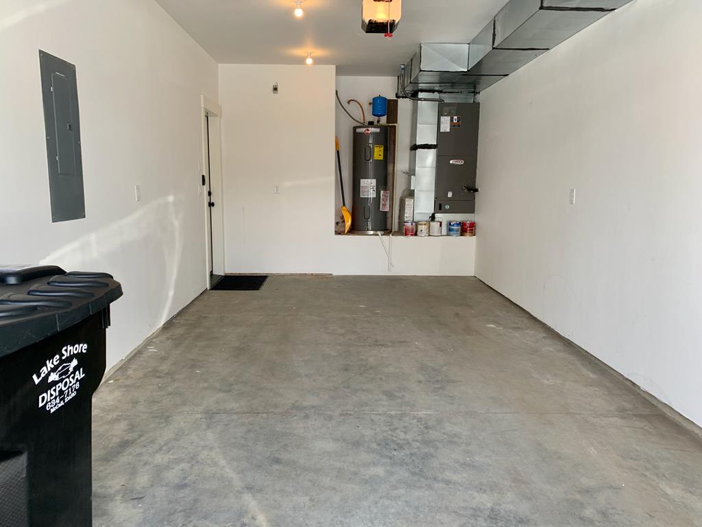 613 Blue Water Circle 23