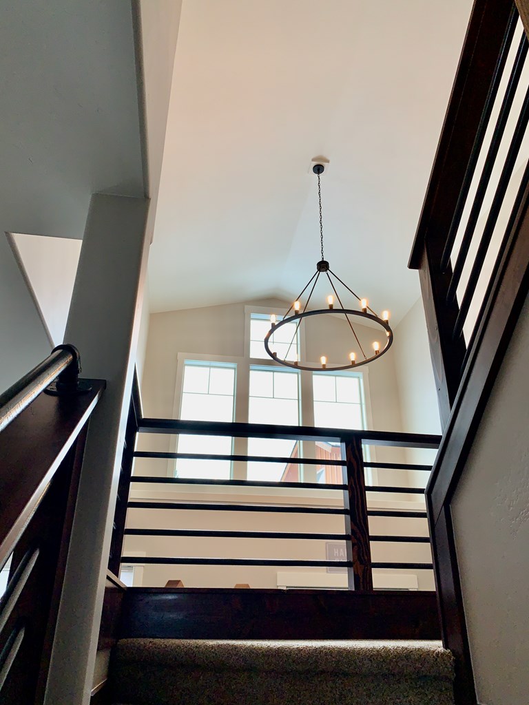 613 Blue Water Circle 23