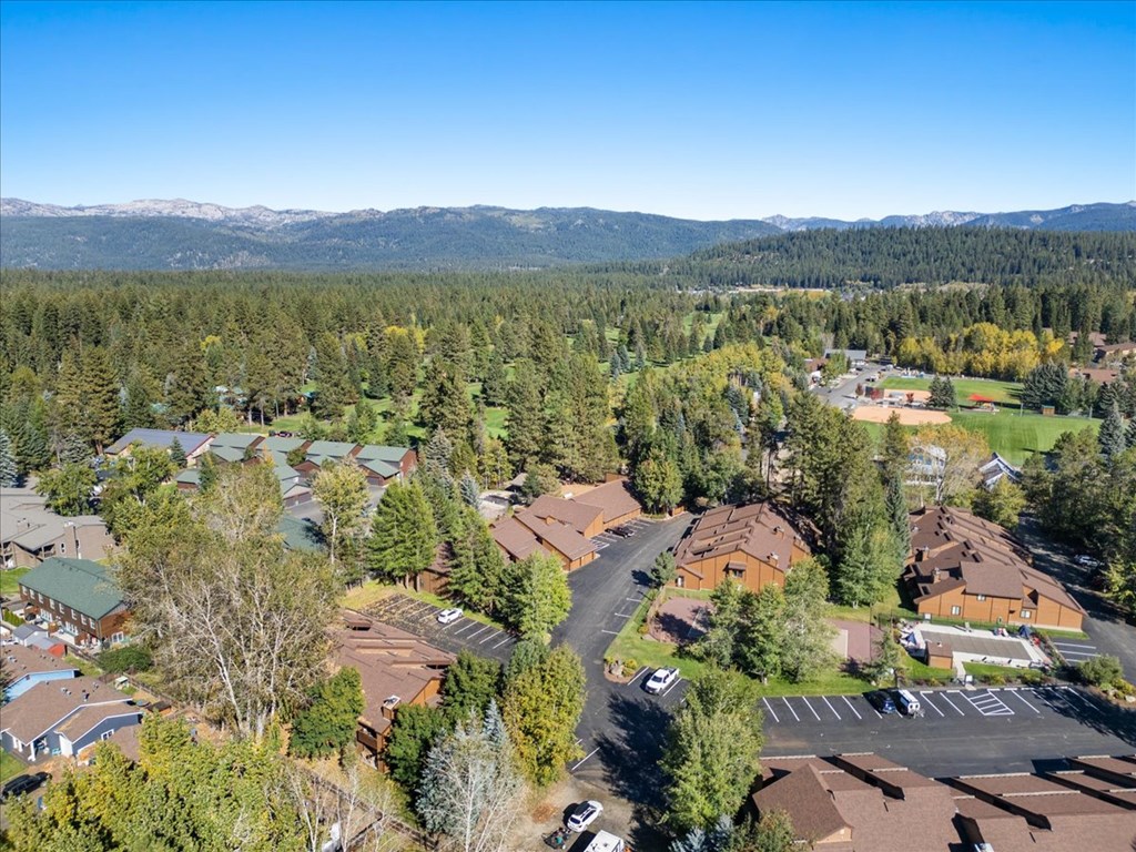 1630 Davis Avenue C18