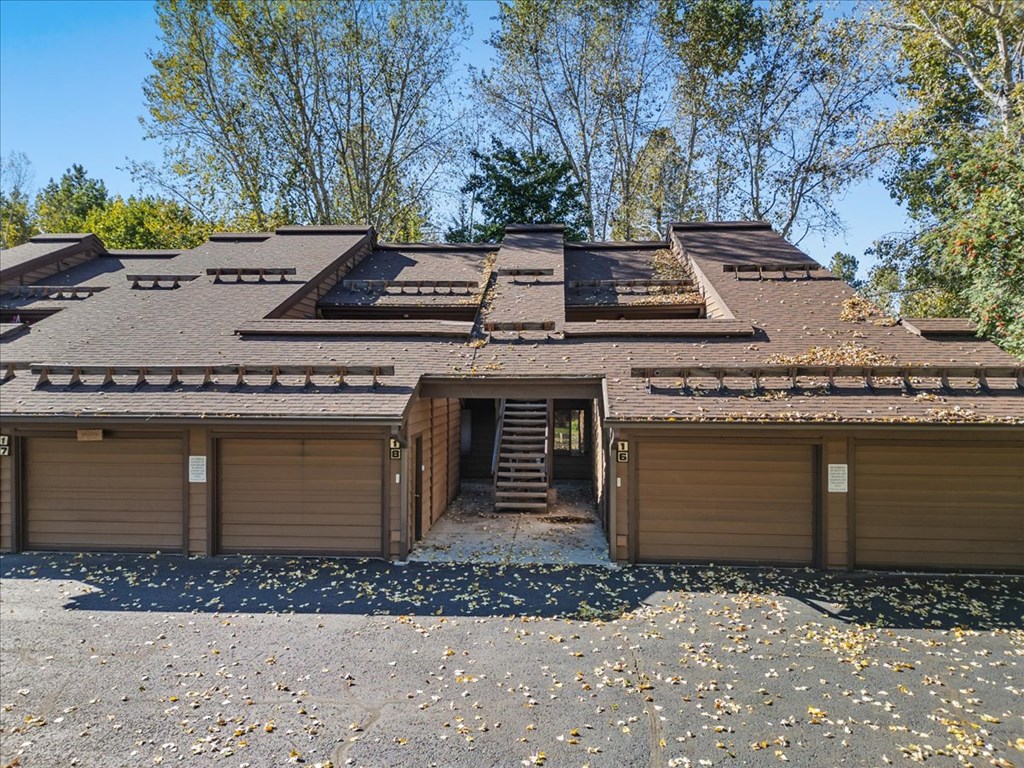 1630 Davis Avenue C18