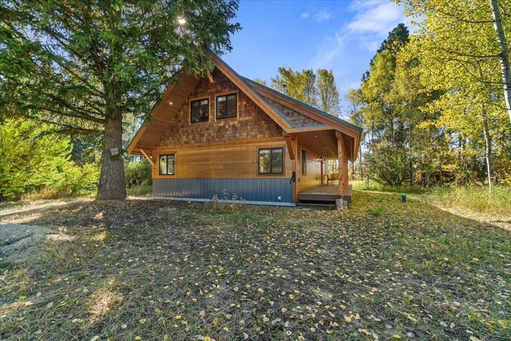 13982 Comfort Road