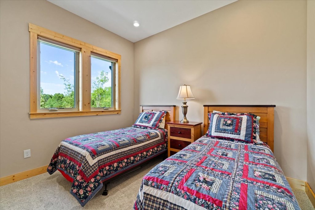 13917 Sky View Court, McCall