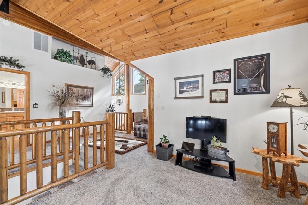 1085 Chip Shot Drive, McCall