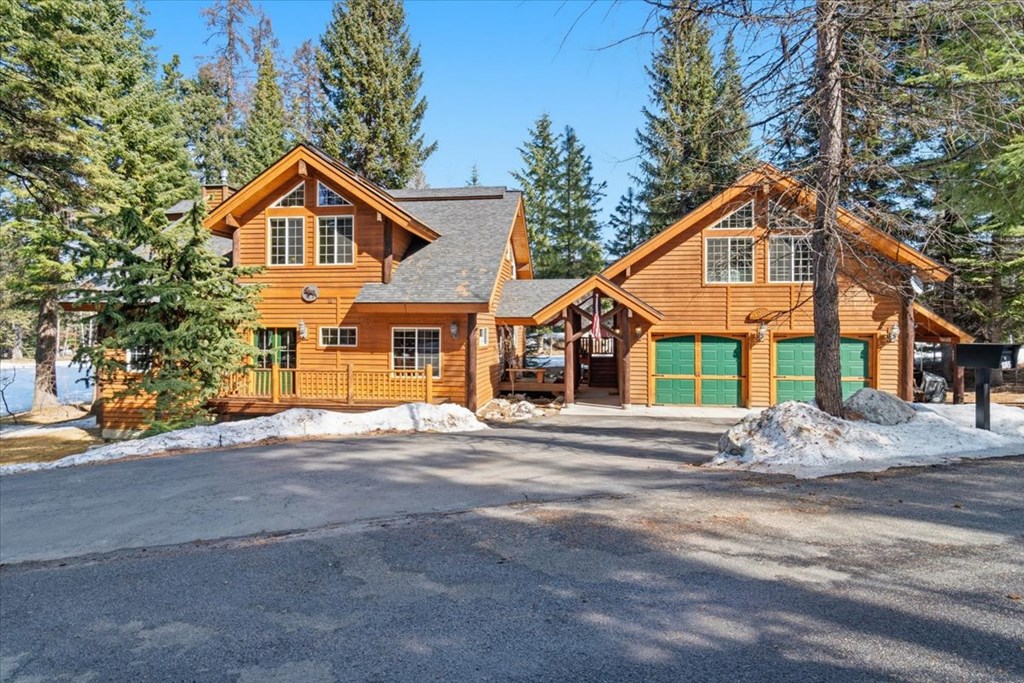 1085 Chip Shot Drive, McCall