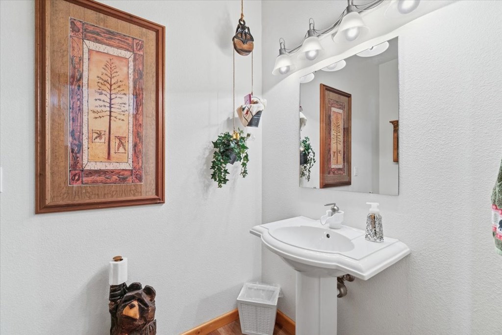 1085 Chip Shot Drive, McCall