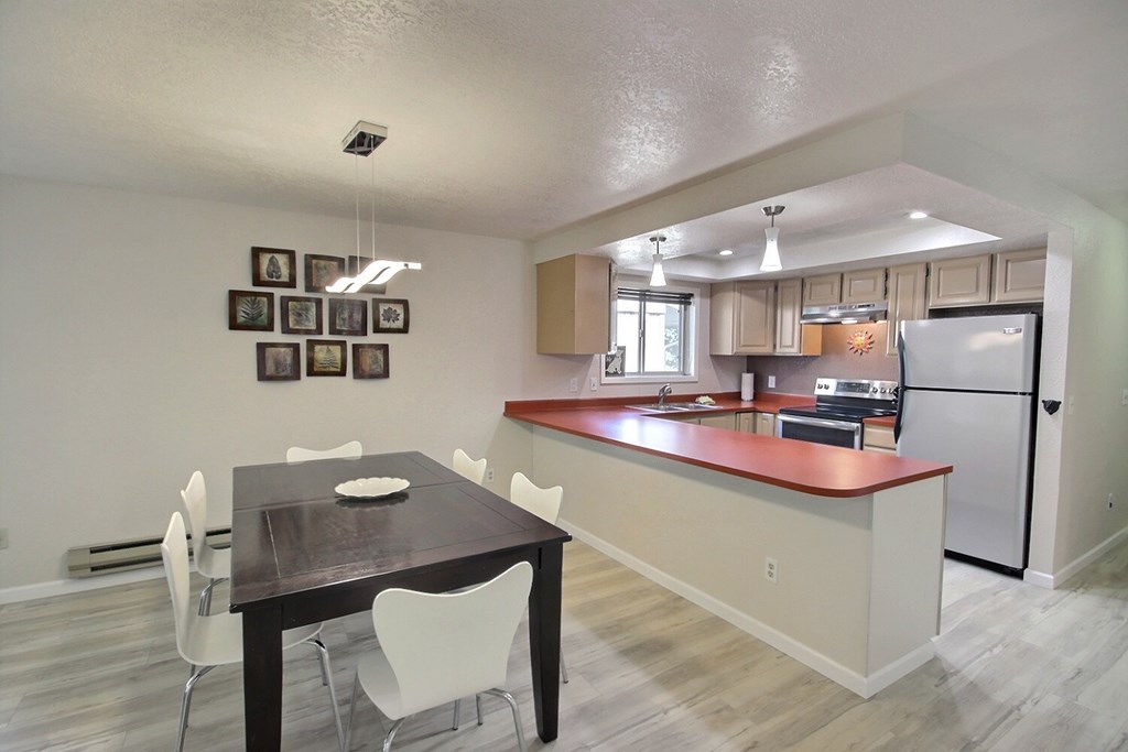 1640 Davis Avenue # 7, McCall Unit: 7