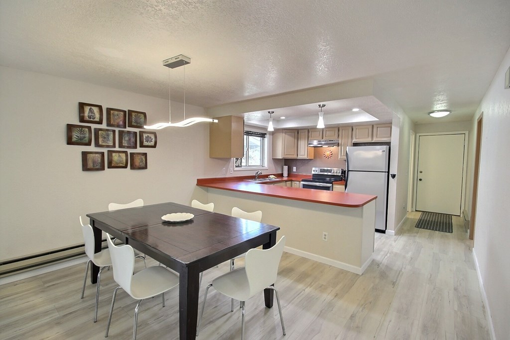 1640 Davis Avenue # 7, McCall Unit: 7