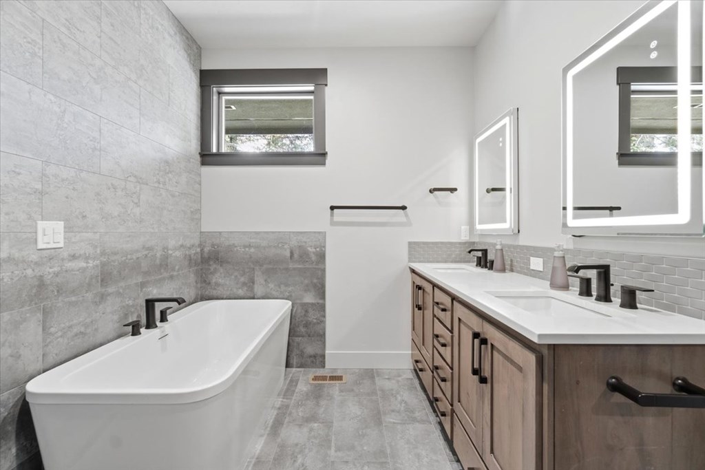 1325 Majestic View Drive, McCall