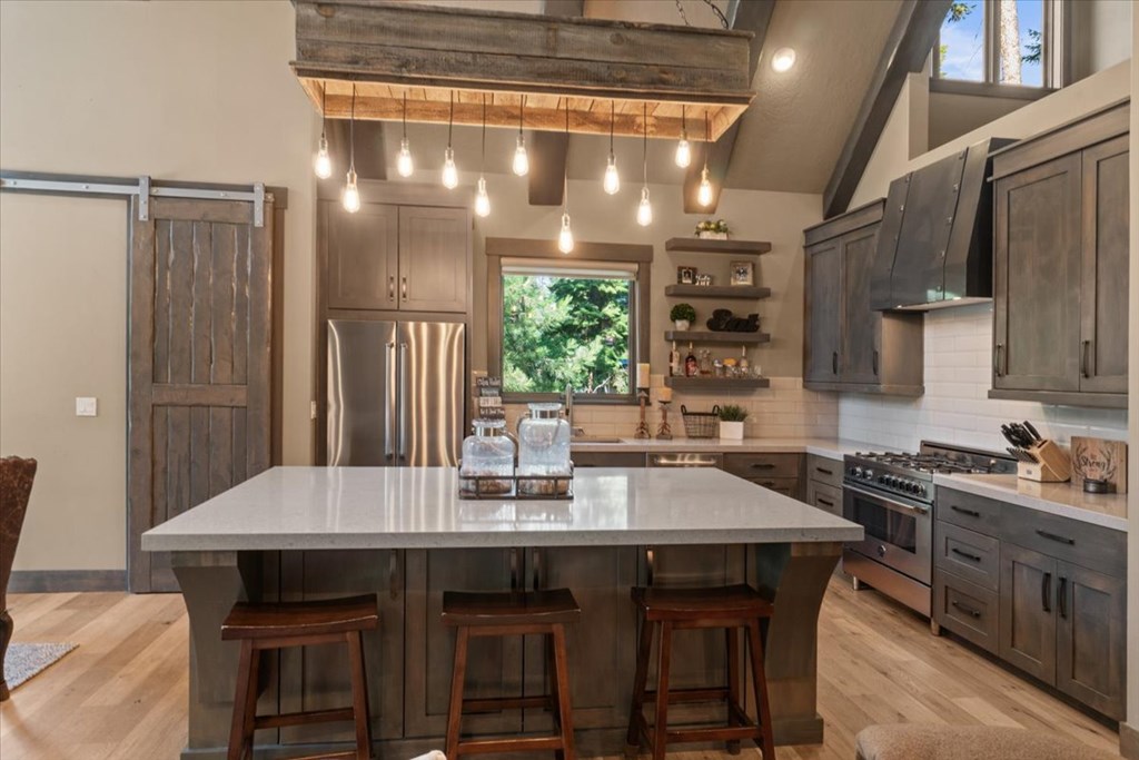 1014 Violet Way, McCall