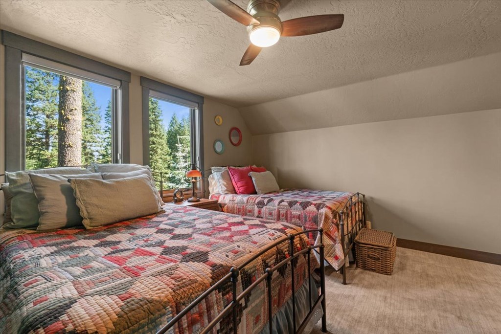 1014 Violet Way, McCall