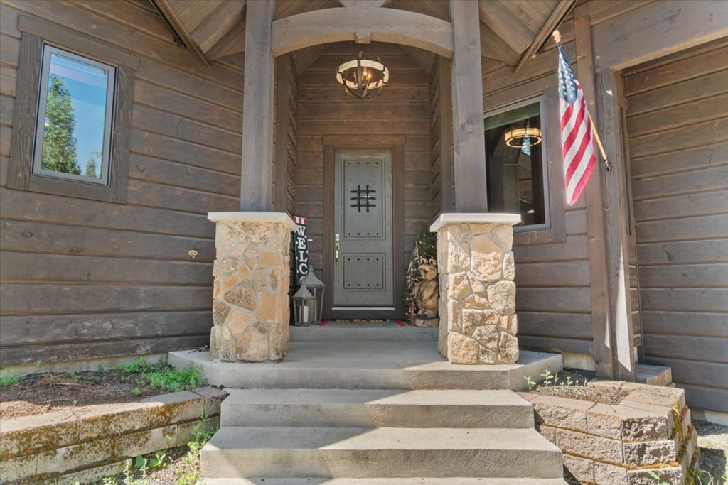 1014 Violet Way, McCall