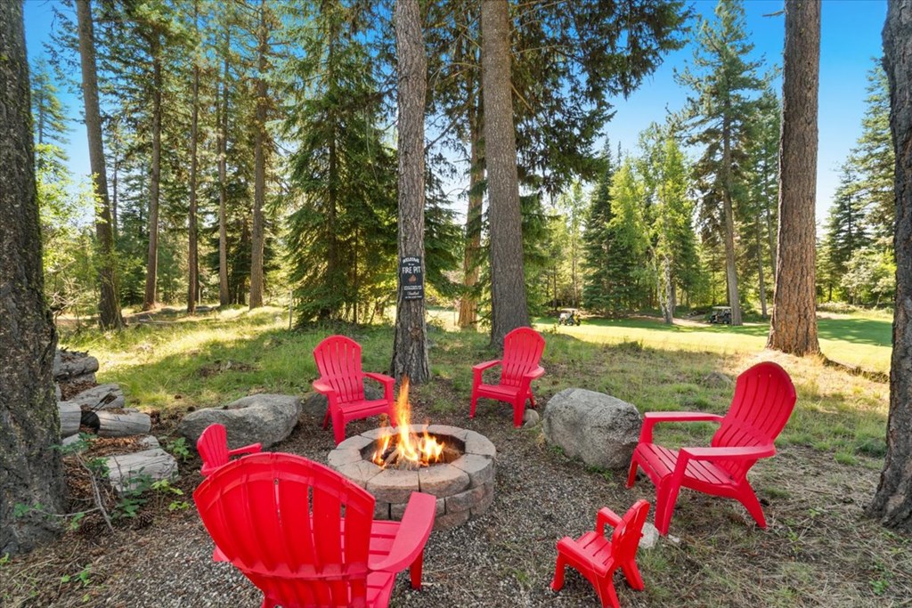 1014 Violet Way, McCall