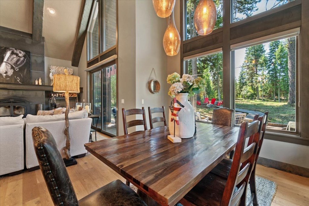 1014 Violet Way, McCall