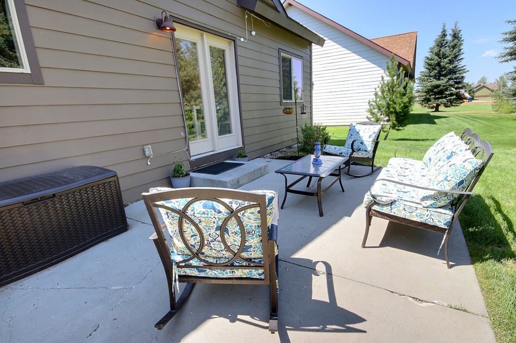 26 Buckskin Drive