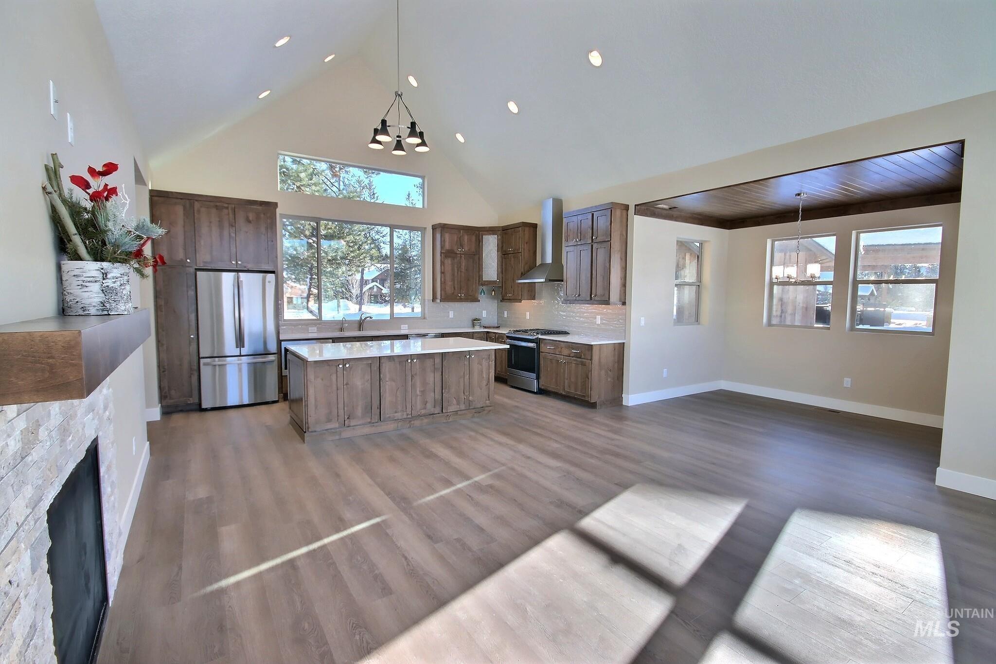 68 Fawnlilly Drive