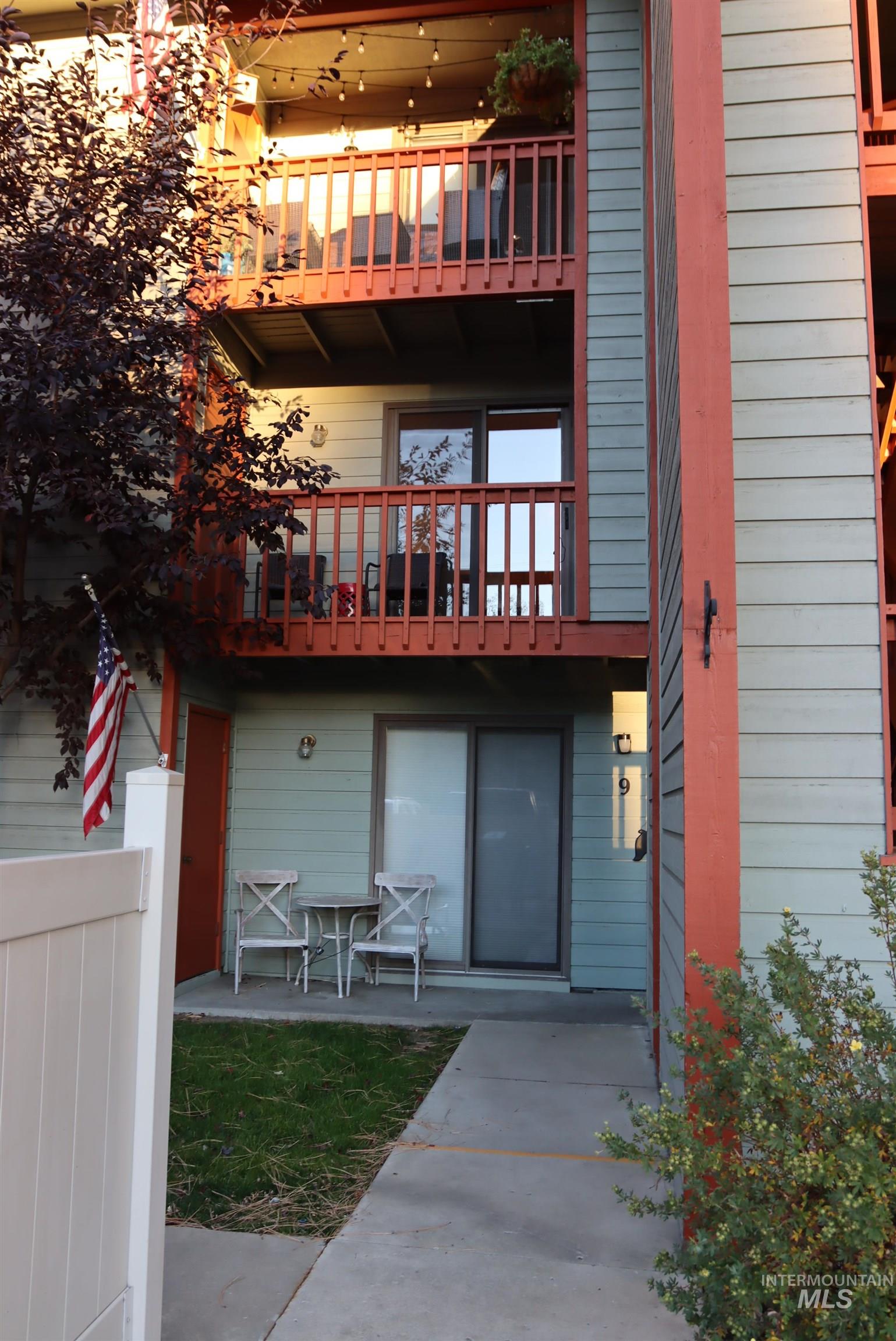 601 Hemlock # 8, McCall Unit: 8