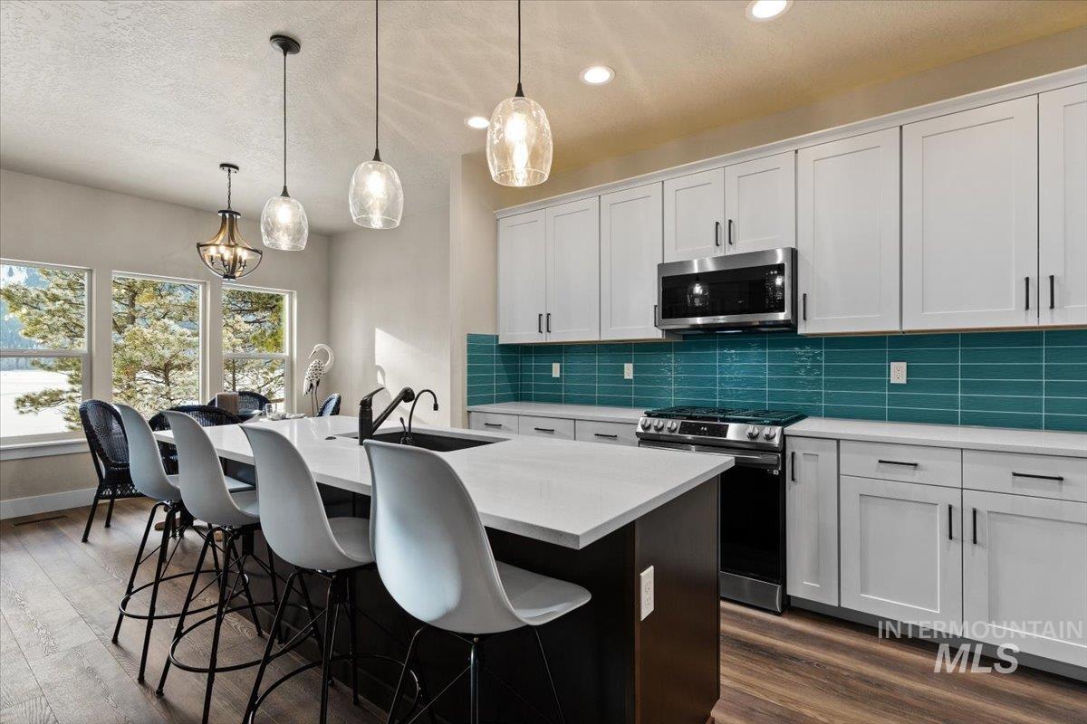 19 Shore Crest Court