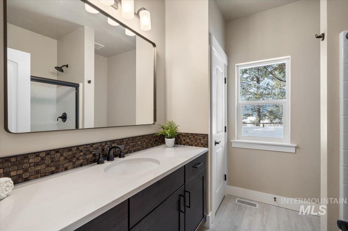 19 Shore Crest Court