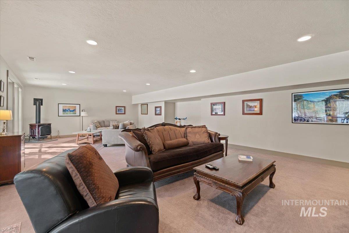 714 Spruce