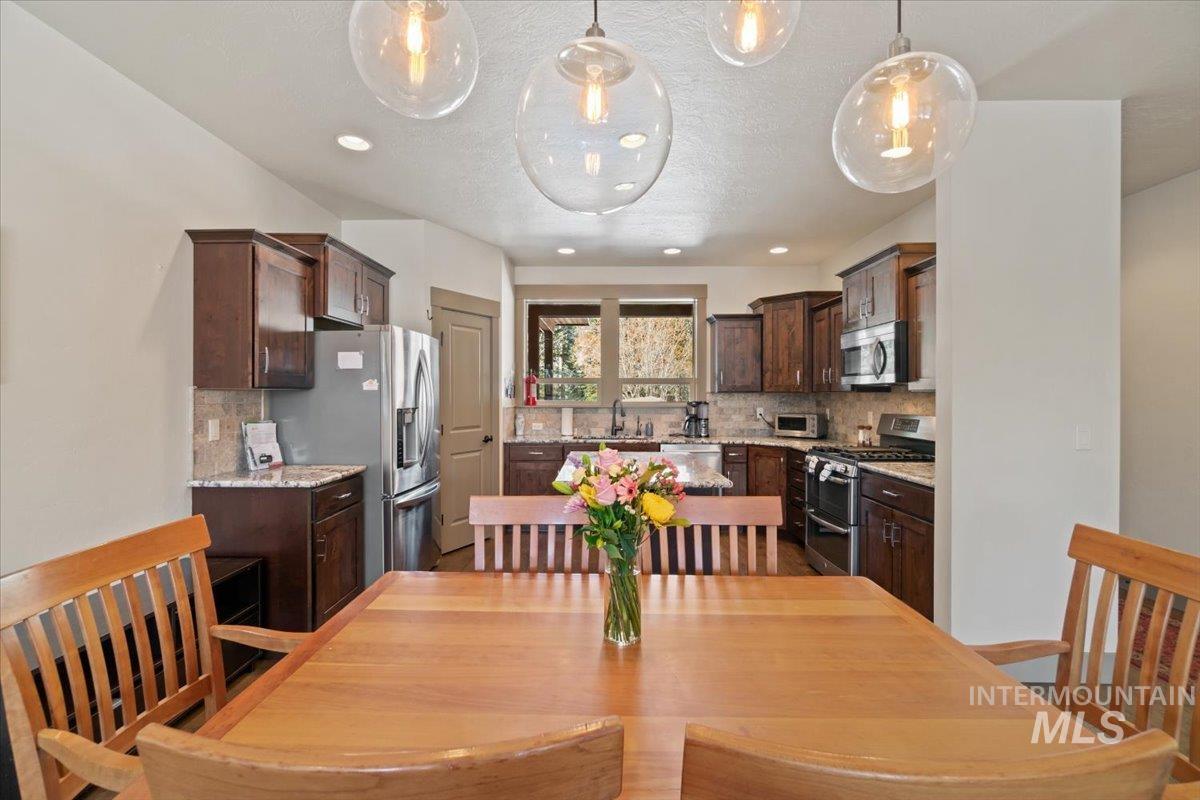 714 Spruce