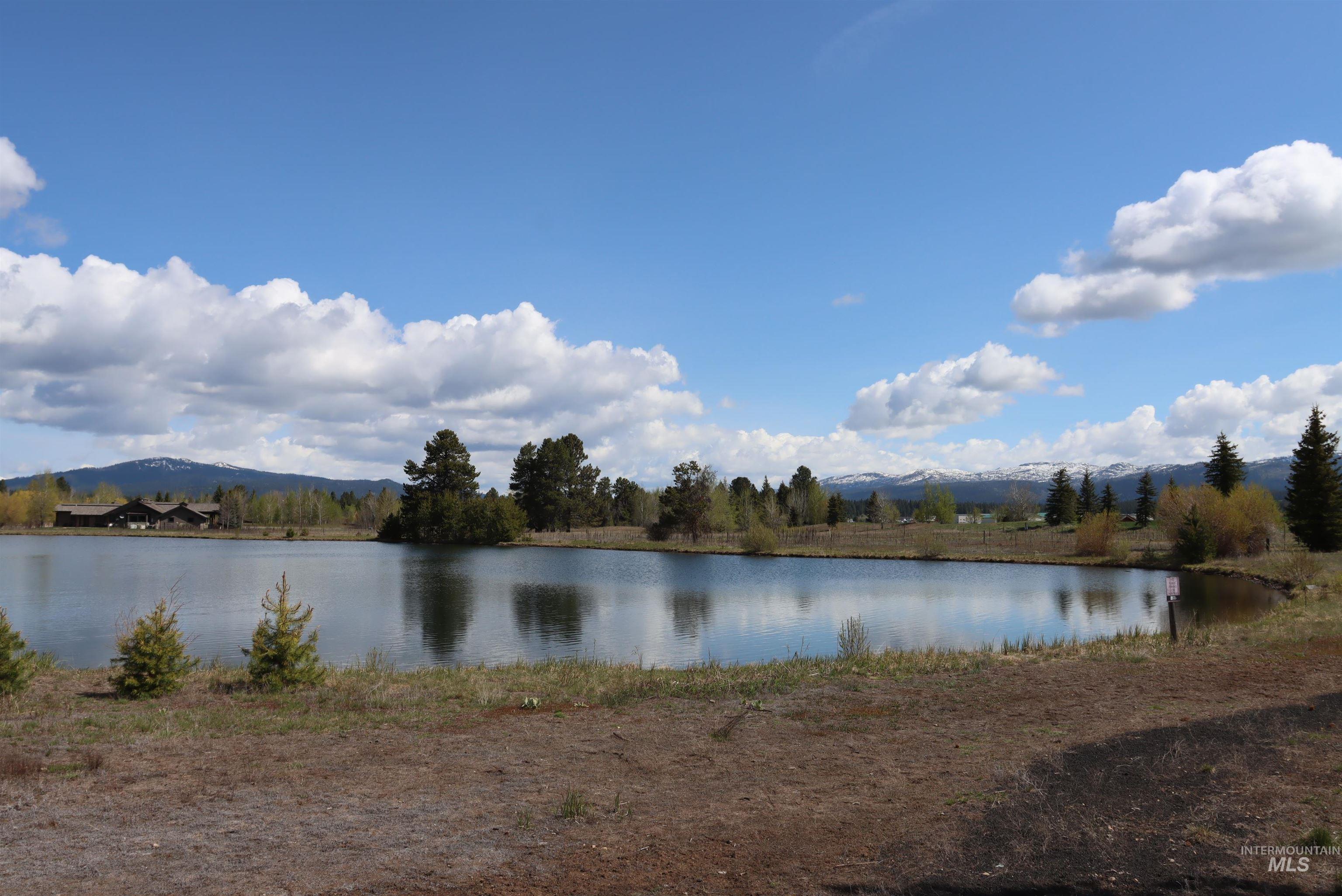 287 Rawhide Loop