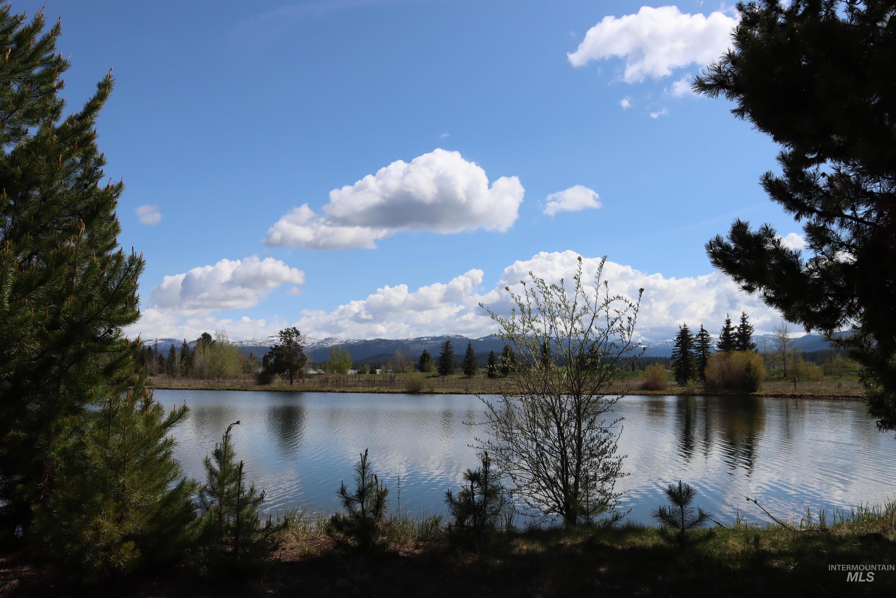 287 Rawhide Loop