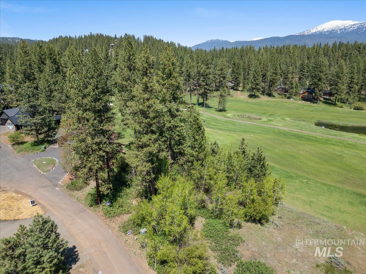 L5 Ponderosa Court