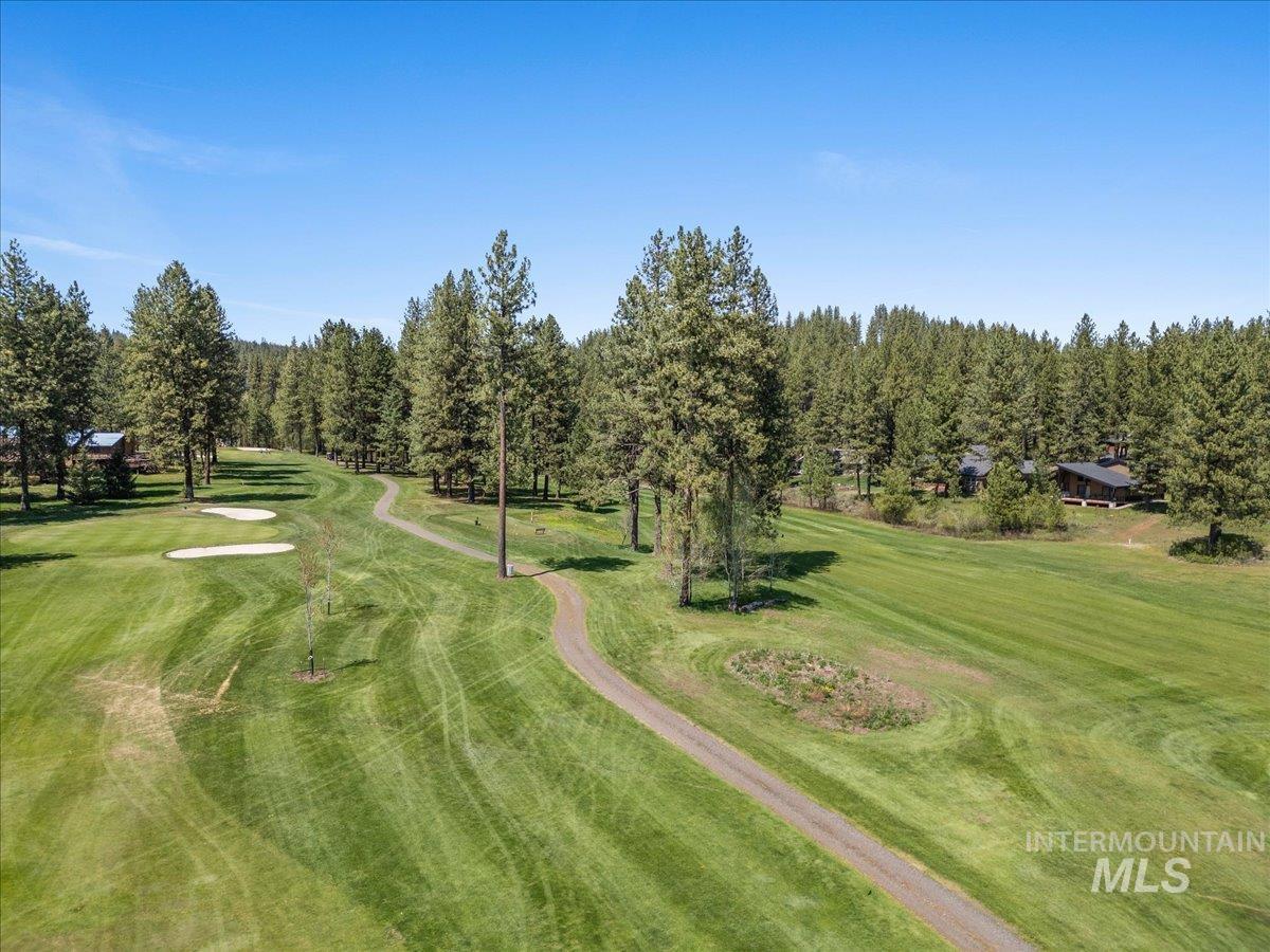 L5 Ponderosa Court