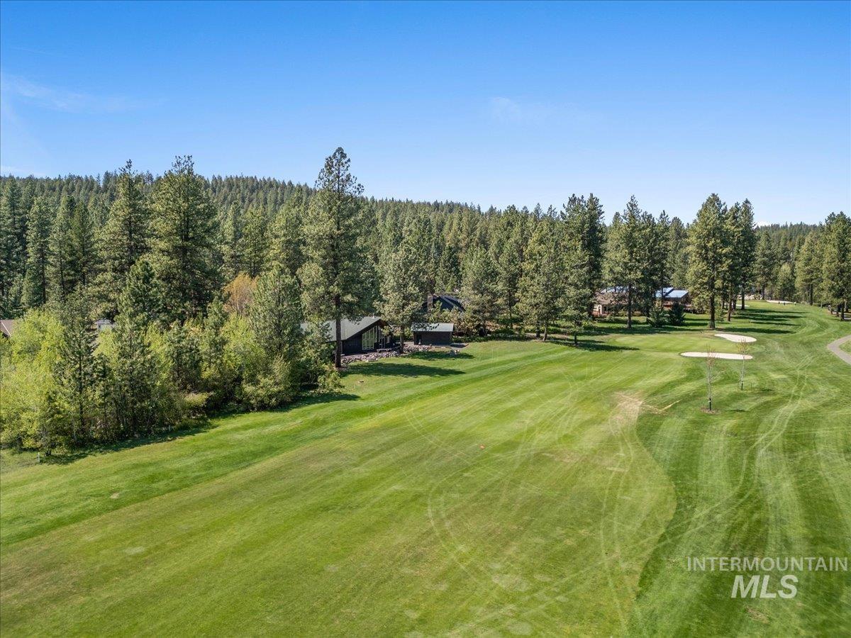 L5 Ponderosa Court