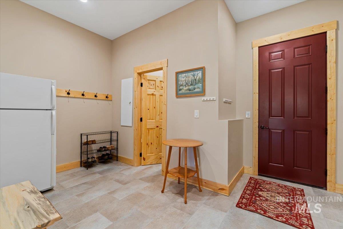 13917 Sky View Court