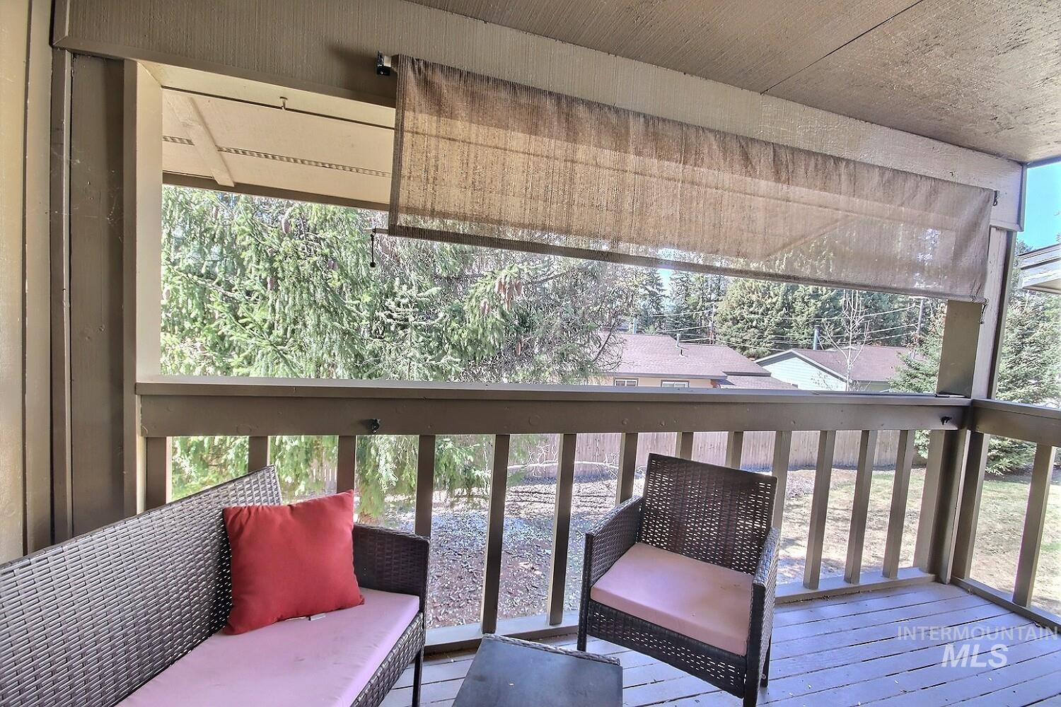 1640 Davis Avenue Unit: 7