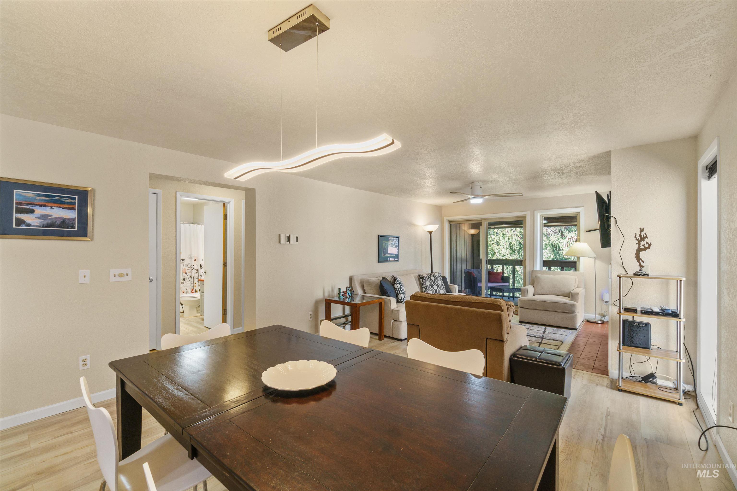 1640 Davis Avenue Unit: 7